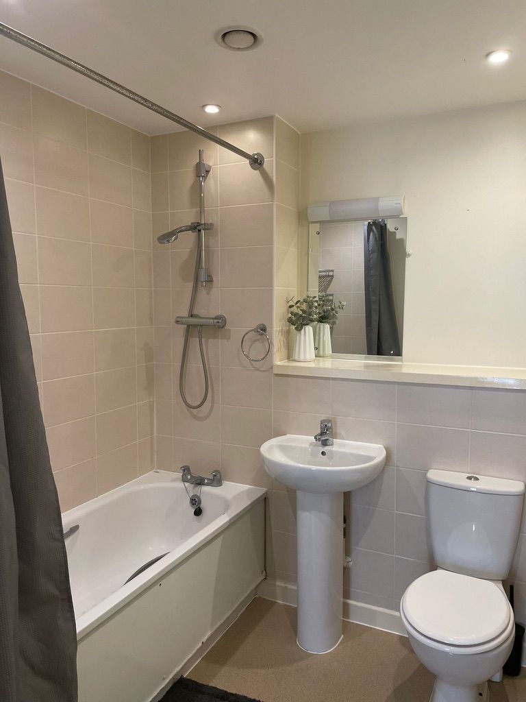Short Term Stays in London Tottenham 2BR