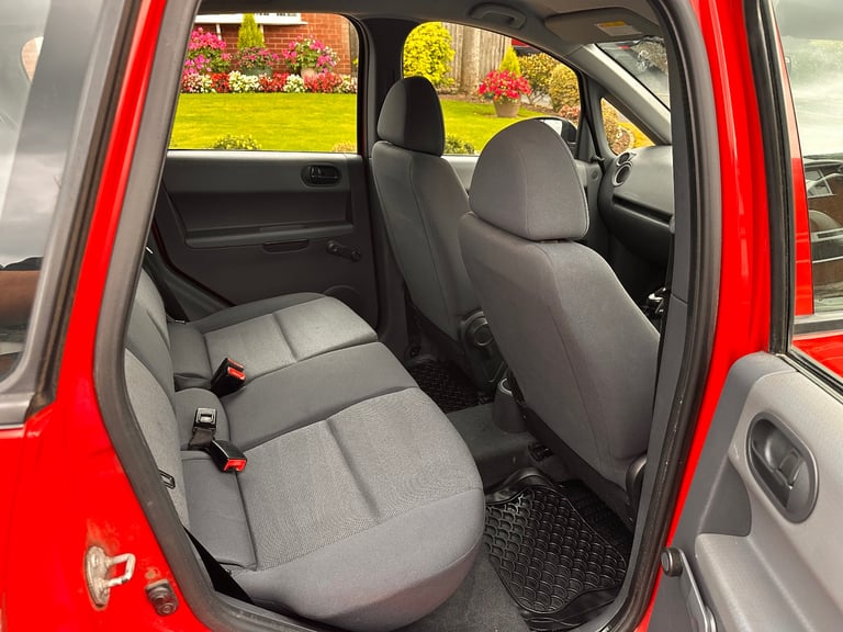 Mitsubishi, COLT, Hatchback, 2006, Manual, 1124 (cc), 5 doors