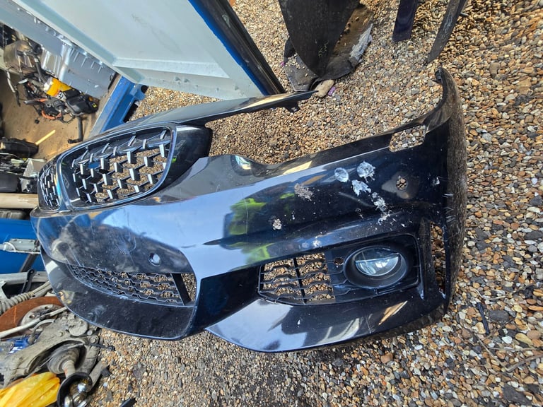 BMW 4 SERIES F32 F33 F36 M SPORT FRONT BUMPER DAMAGE BREAKING PARTS 