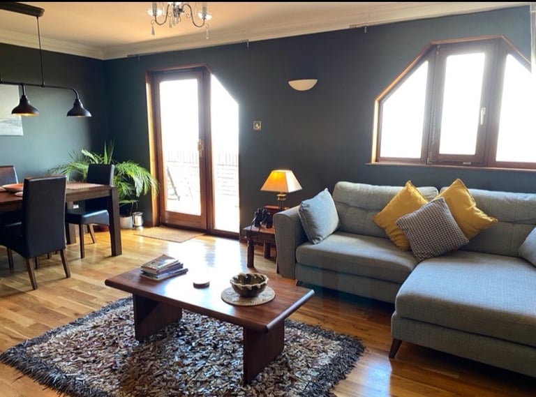 Beautiful North Belfast Apartment 