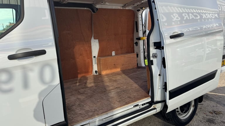 2023 Ford Transit Custom 2.0 280 EcoBlue Leader L1 H1 Euro 6 (s/s) 5dr PANEL VAN Diesel Manual