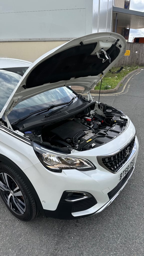 Peugeot, 3008, Hatchback, 2018, Manual, 1199 (cc), 5 doors