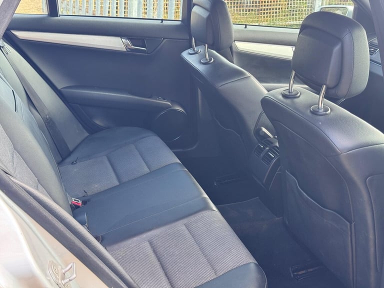 2009 Mercedes-Benz C Class C200 CDI Sport 5dr Auto ESTATE DIESEL Automatic