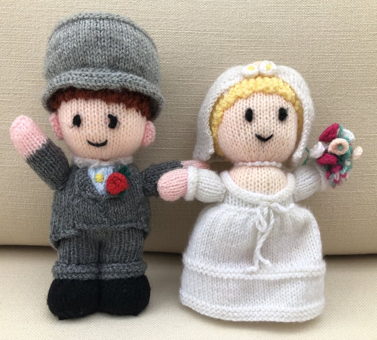 image for Vintage knitted dolls ONO