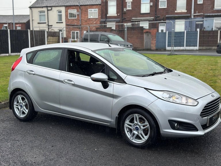 2013 Ford Fiesta 1.25 Zetec Euro 5 5dr HATCHBACK Petrol Manual