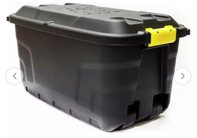Heavy Duty Wheeled Plastic Storage Trunk 