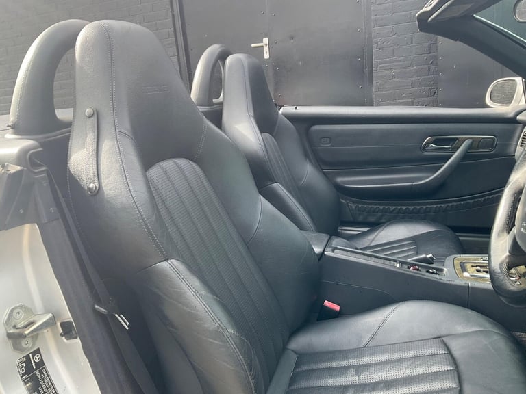 2002 Mercedes-Benz SLK 3.2 SLK32 AMG 2dr CONVERTIBLE Petrol Automatic