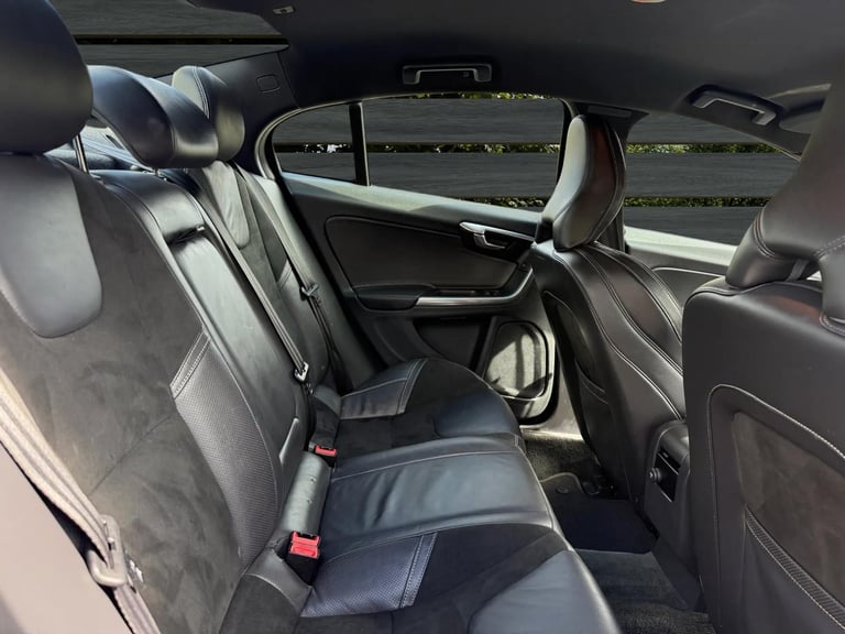 ✿2014/64 Volvo S60 2.0 D3 R Design, Black Diesel ✿GREAT SPEC ✿NICE EXAMPLE✿