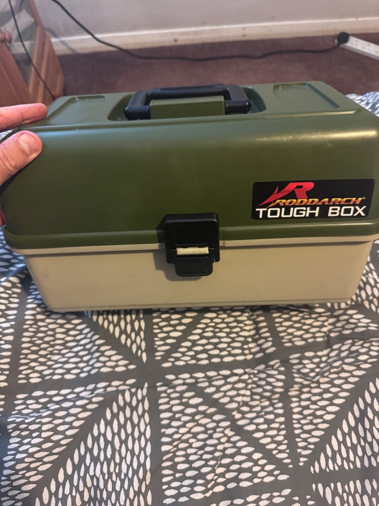 image for 3 tier fishing box