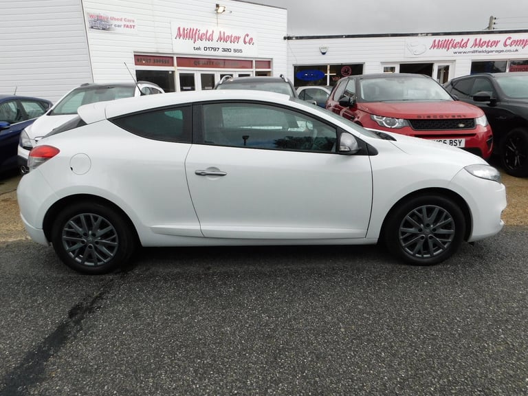 2013 Renault Megane KNIGHT EDITION ENERGY DCI S/S Coupe Diesel Manual