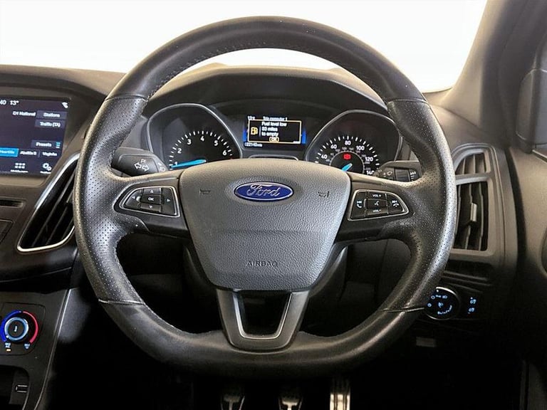 2018 Ford Focus 1.0T EcoBoost ST-Line Euro 6 (s/s) 5dr Manual Hatchback Petrol Manual