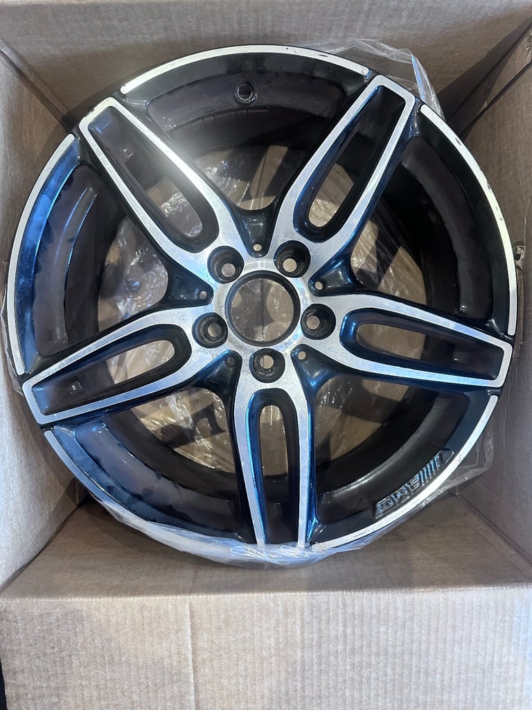 18” Alloy wheels 