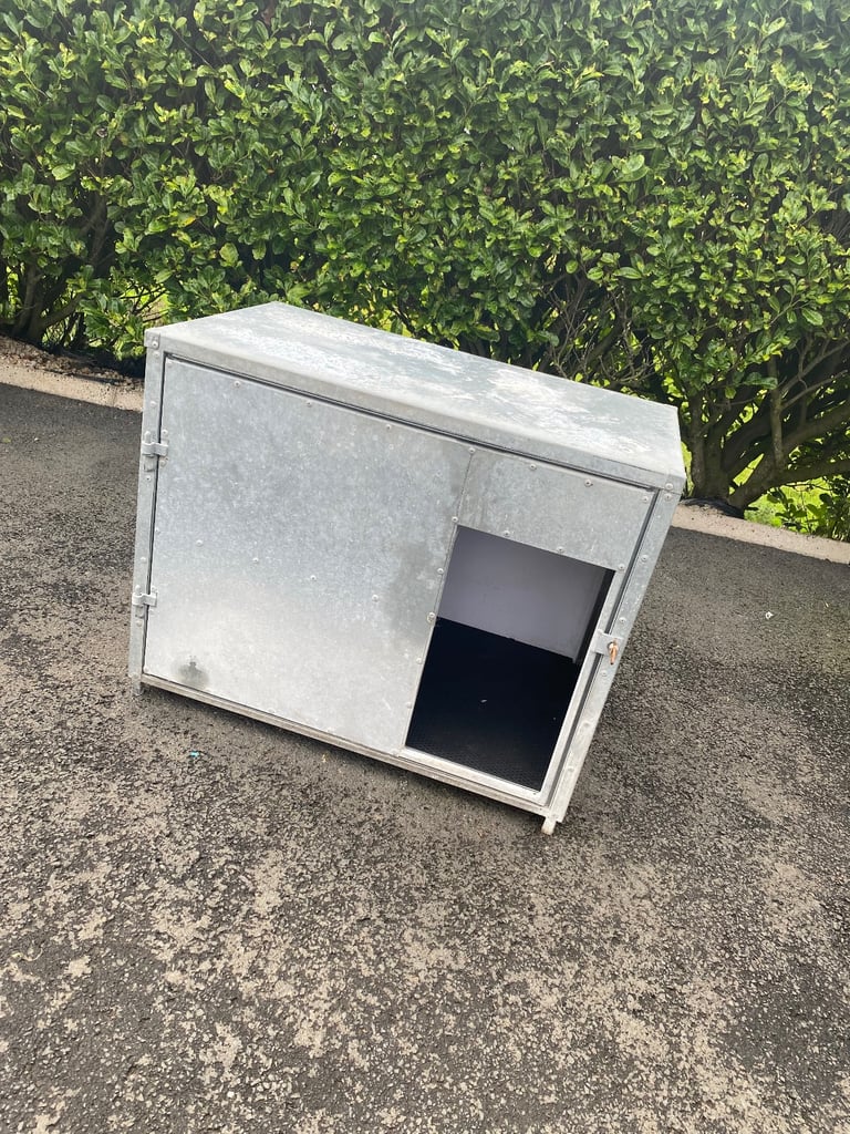image for Dog box 