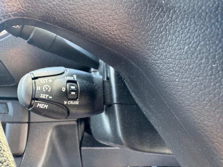 PEUGEOT EXPERT 1.5 BlueHDi 1000 Professional Premium + 2023