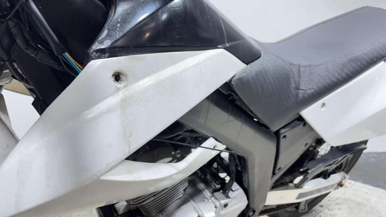 Ajs JSM 2012 2K NON RUNNING PROJECT BIKE SUPERMOTO 125CC LEARNER