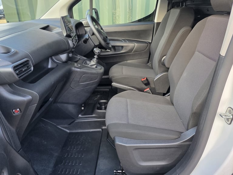 2024 Vauxhall Combo 1.5 Turbo D 100ps Prime L1 H1 Van * PLUS VAT *  PANEL VAN Diesel Manual