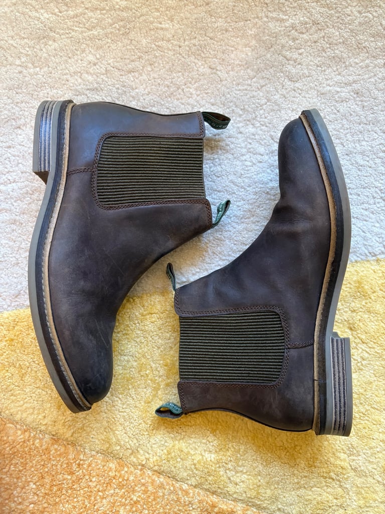 Barbour Men's Farsley Chelsea Boots size 10