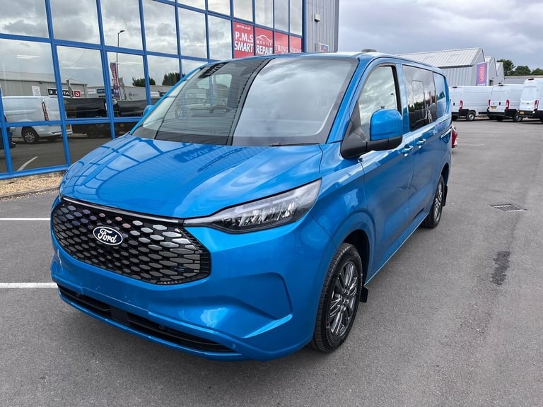 2025 Ford Transit Custom E-Transit Custom Limited DCiV 320 L1 65kWh 100kw 136 RWD 1 Speed Automat...