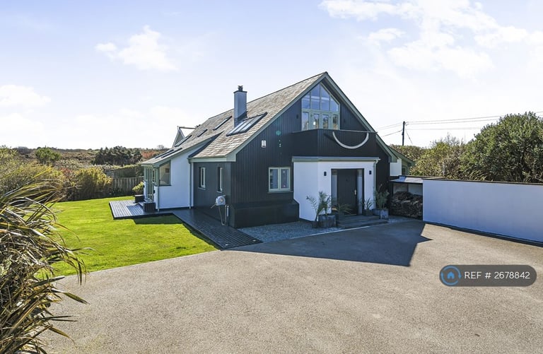 5 bedroom house in Blue Hills, St. Agnes, TR5 (5 bed) (#2678842)