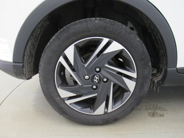 2022 Hyundai BAYON 1.0 TGDi 48V MHEV SE Connect 5dr DCT Hatchback PETROL Automatic