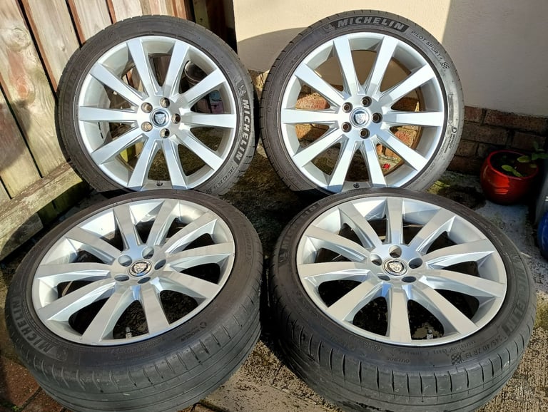19" FORD ALLOYS 5x108 WHEELS TYRES
