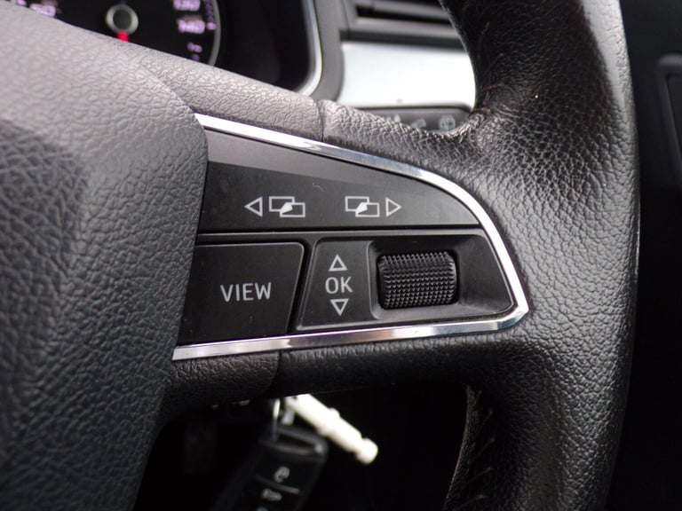 2018 SEAT Arona 1.6 TDI SE Technology SUV 5dr Diesel Manual Euro 6 (s/s) (95 ps) HATCHBACK Diesel...