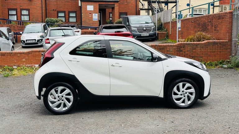 2022 Toyota Aygo X 1.0 VVT-i Pure Hatchback 5dr Petrol x-shift Euro 6 (s/s) (72