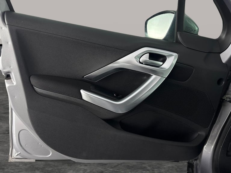 2019 Peugeot 2008 1.2 PureTech Allure Premium 5dr [Start Stop] HATCHBACK PETROL Manual