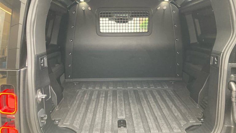 2024 Land Rover Defender 90 Diesel 3.0 D250 Hard Top X-Dynamic HSE Auto [3 Seat] Hard Top Diesel ...