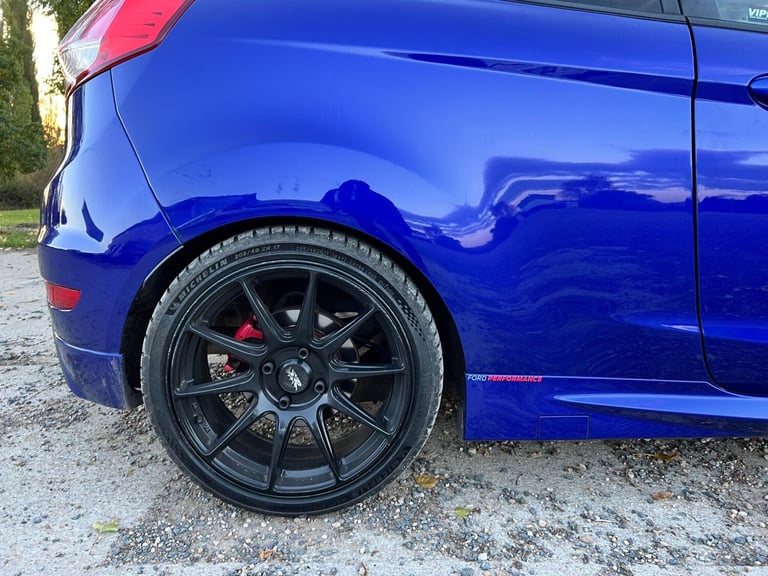 2014 Ford Fiesta 1.6T EcoBoost ST-2 Hatchback 3dr Petrol Manual Euro 6 (182 ps) HATCHBACK Petrol ...