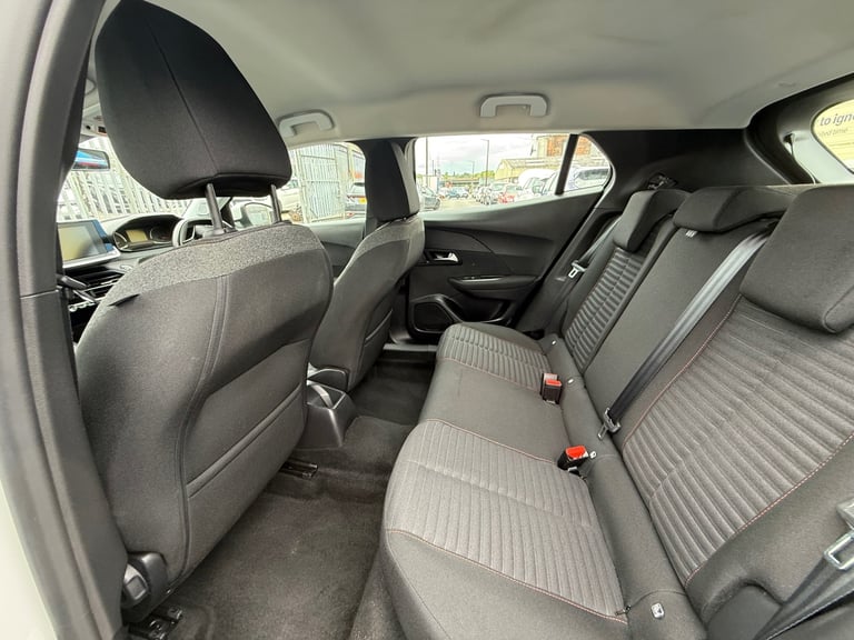 2020 Peugeot 2008 1.2 PureTech Active 5dr HATCHBACK Petrol Manual
