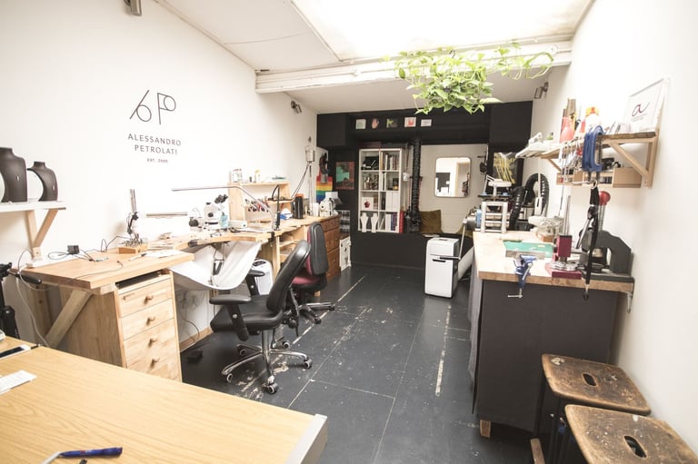 Creative Space | Office | Beauty Room | Artist Studio | Workspace | Desk In Hackney East London E9
