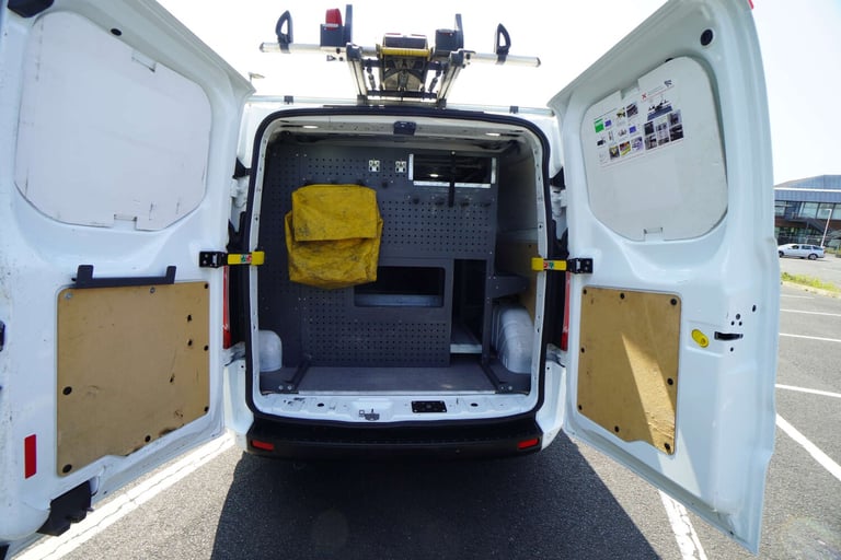 2020 Ford Transit Custom 2.0 Transit Custom 320 Trend EcoBlue + LWB + Twin Slider + High Spec Pan...
