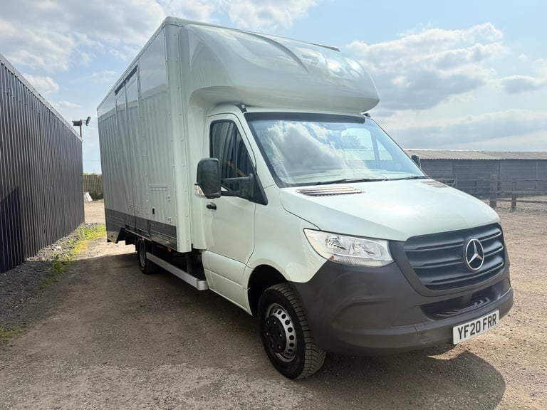 Mercedes Sprinter 2.1 516 Covered vehicle transporter racecar RWD L2 Euro 6