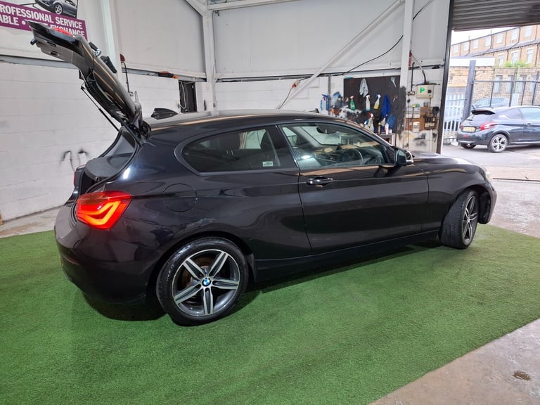 2018 BMW 1 Series 118i [1.5] Sport 3dr [Nav] HATCHBACK Petrol Manual