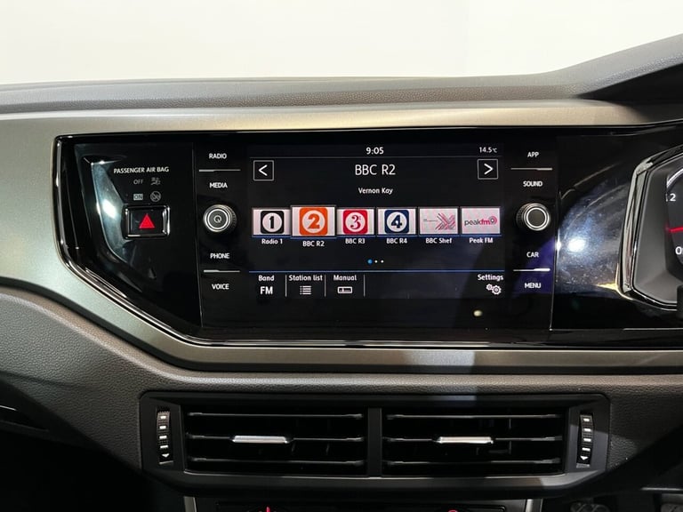 2018 Volkswagen Polo 1.0 SE 5d 74 BHP Hatchback Petrol Manual