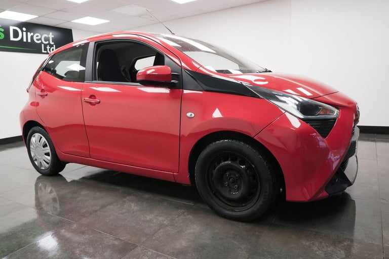  Toyota AYGO 1.0 VVT-i x-play x-shift Euro 6 5dr Petrol Automatic