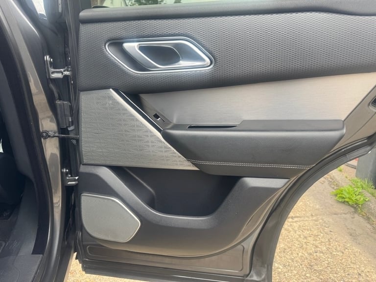 2018 Land Rover Range Rover Velar D240 R-Dynamic SE SUV Diesel Automatic