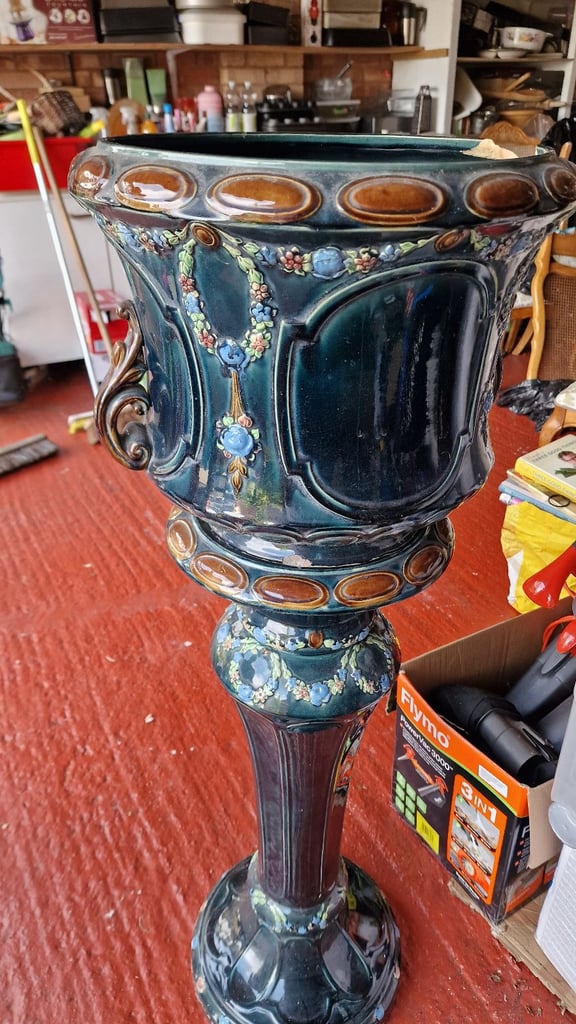 Jardinere Plant Pot and Stand