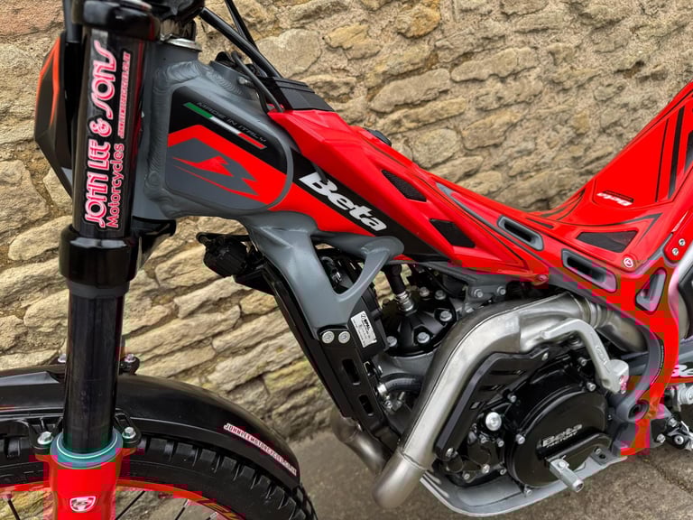 Beta EVO 300cc Trials Bike, 2025 Model, Road Reg'd, Immaculate & Great Value