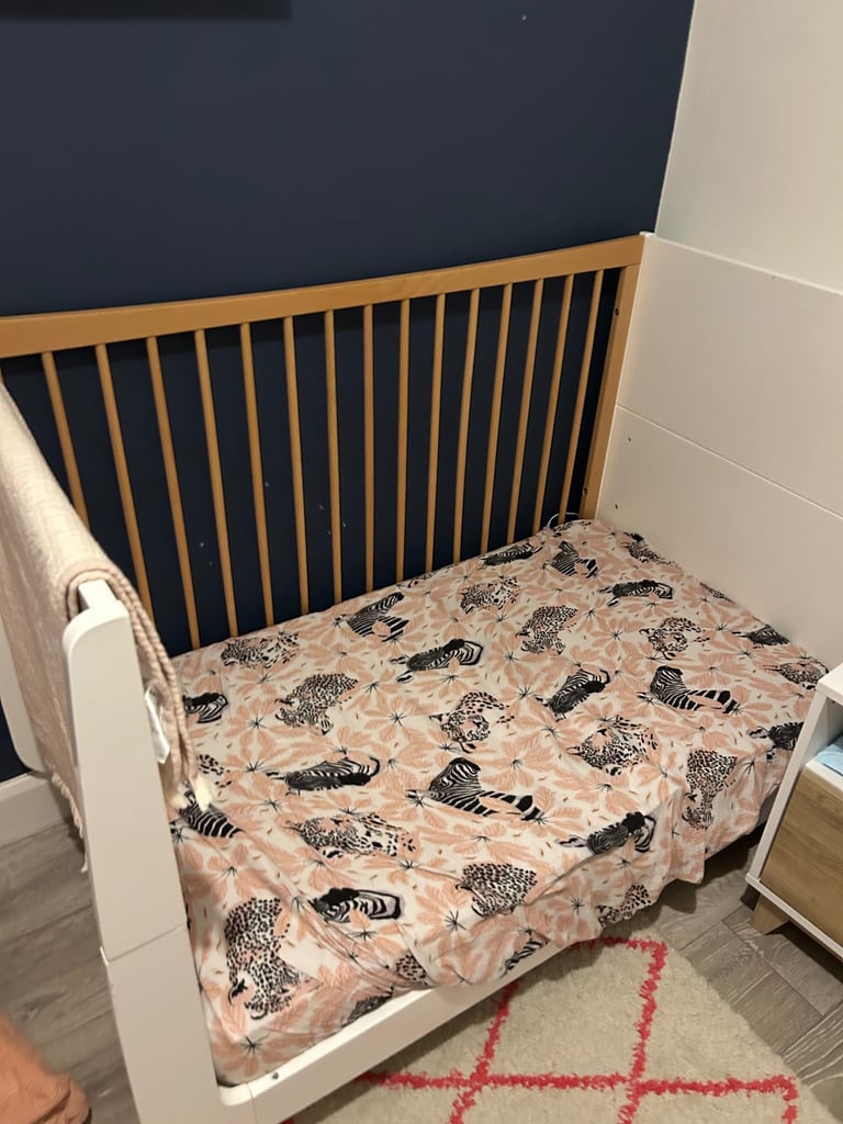 Snuzcot Skandi cot bed natural 