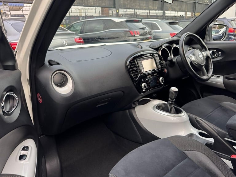2016 Nissan Juke 1.2 DIG-T N-Connecta Euro 6 (s/s) 5dr SUV Petrol Manual