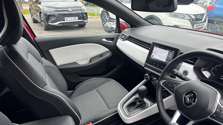 2022 Renault Clio 1.6 E-TECH Hybrid 140 SE Edition 5dr Auto HATCHBACK PETROL/ELECTRIC Automatic