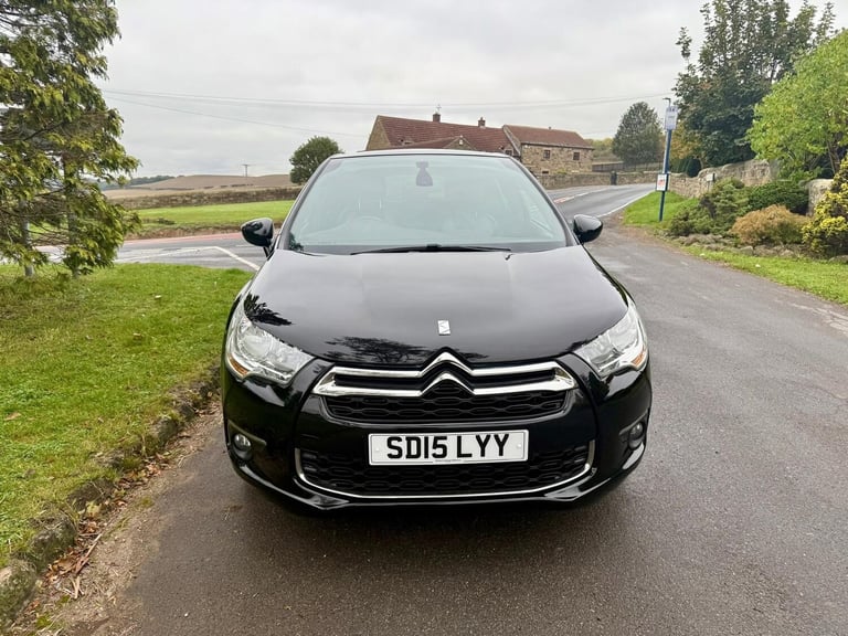 2015 Citroen DS4 1.6 e-HDi 115 DStyle Nav 5dr HATCHBACK Diesel Manual