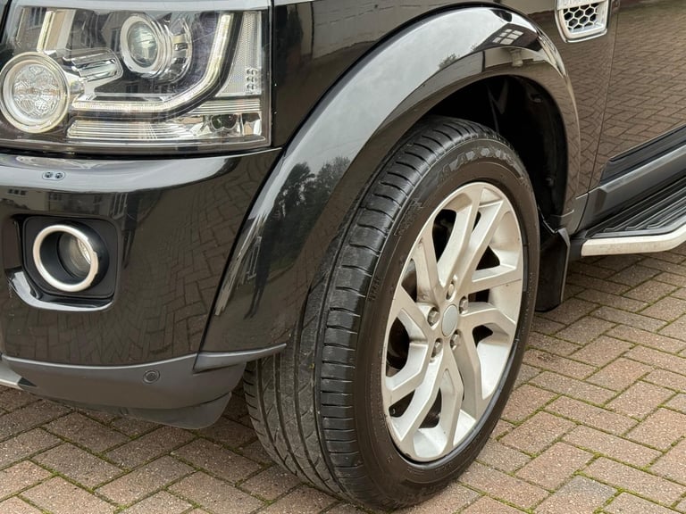 2016 Land Rover Discovery 4 3.0 SD V6 HSE SUV 5dr Diesel Auto 4WD Euro 6 (s/s) (256 bhp) ESTATE D...