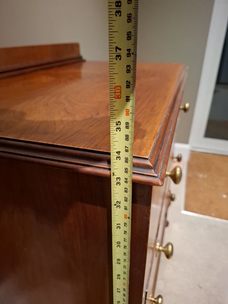 Vintage Chest of drawers