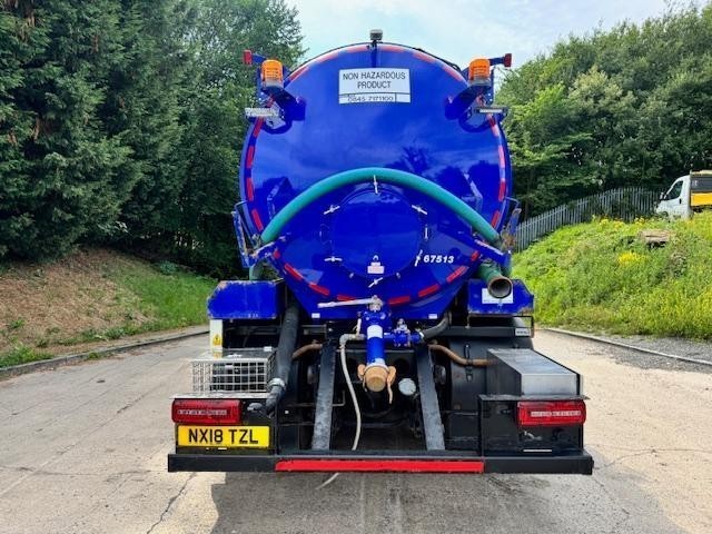 2018 18 MAN TGS 32.420 E6 8x4 Whale 4000gln stainless steel vacuum tanker