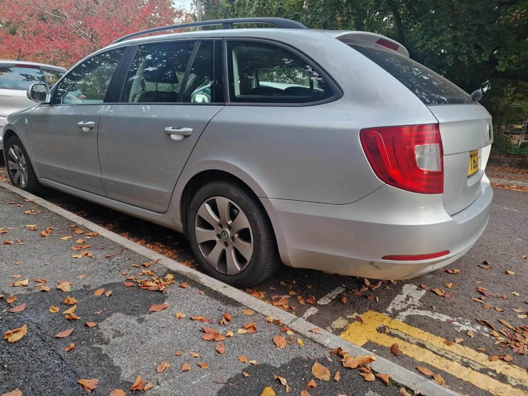 Skoda, SUPERB, Estate, 2012, Manual, 1598 (cc), 5 doors