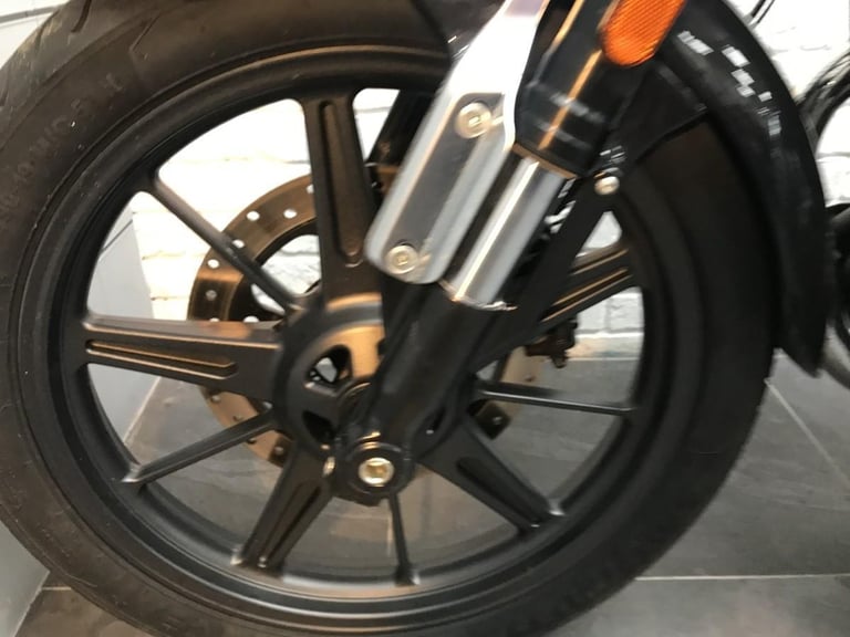 ROYAL ENFIELD SUPER METEOR 650 ASTRAL E5, 2023/23, 2929 MILES IN BLACK