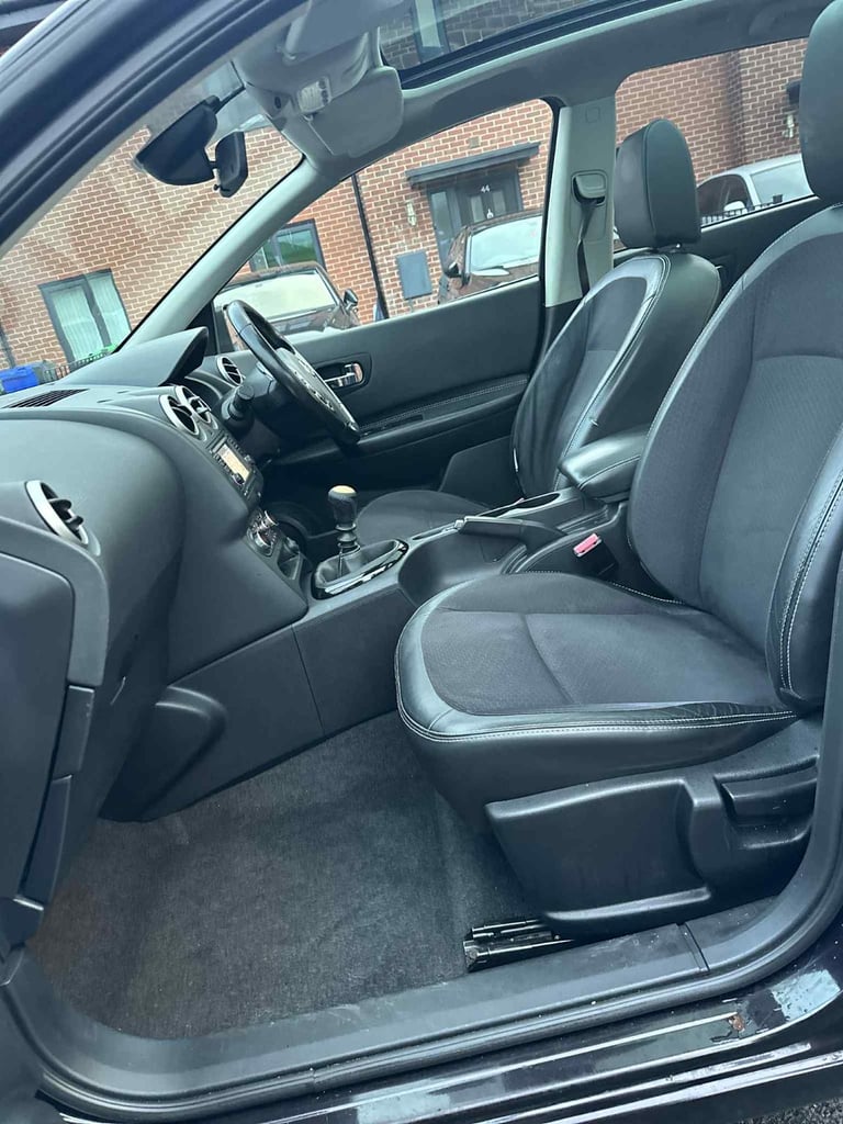 Nissan, QASHQAI 7 seater Hatchback, 2013, Manual, 1598 (cc), 5 doors